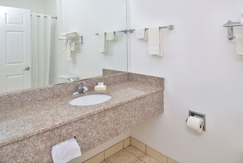 La Bonita Inn & Suites - Mccamey Buitenkant foto